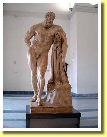 イタリアのナポリ国立考古学博物館にある古代ギリシャの彫刻家リュシッポスによるファルネーゼのヘラクレス像